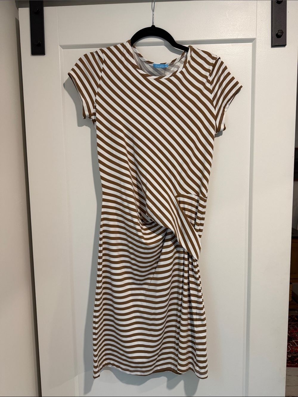 J. McLaughlin Striped Twist-Detail Short Sleeve Dress in Brown and White